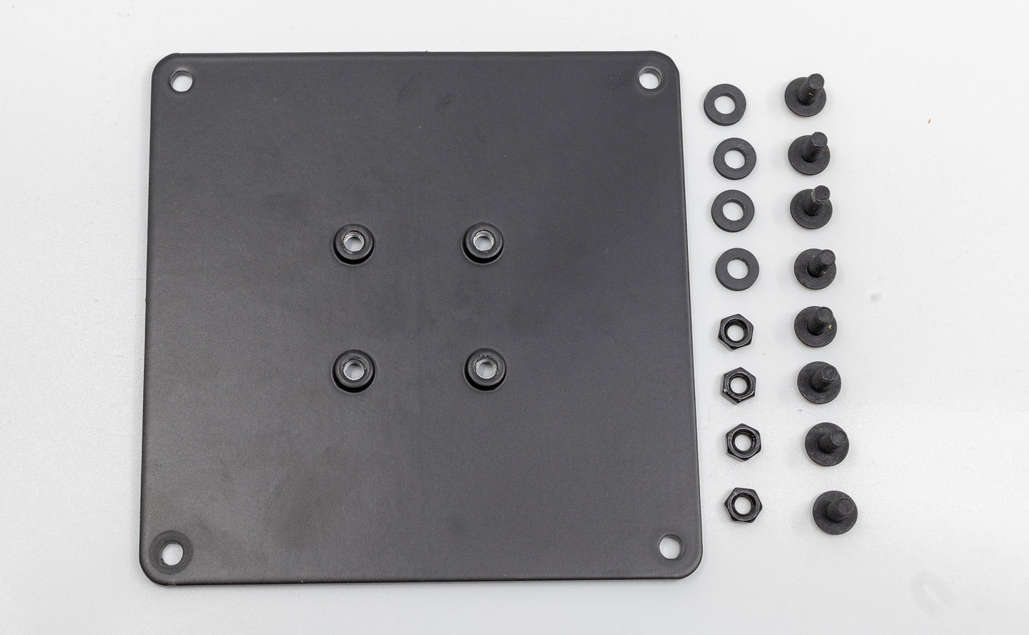 Elgato Wall Mount to VESA 100mm Adapter (Requires Elgato Wall Mount)